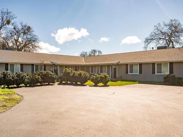 29196 Auberry Rd, Prather, CA 93651