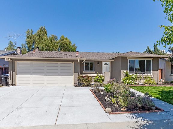 2nd image of 4610 Houndshaven Way