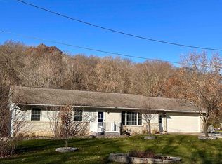 1305 College Dr, Decorah, IA 52101