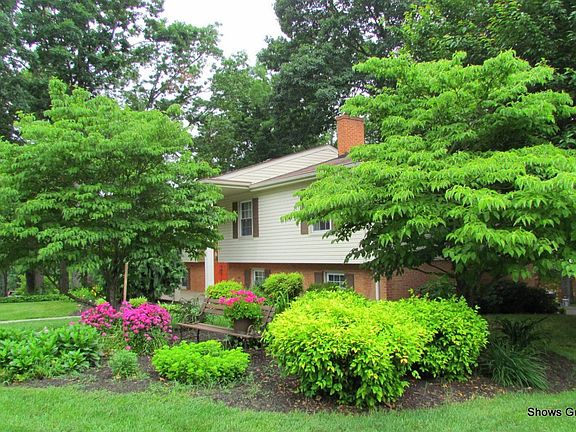 4th image of 5120 Pin Oak Dr