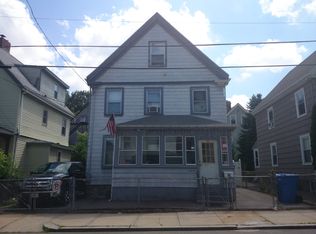 46 Round Hill St, Jamaica Plain, MA 02130