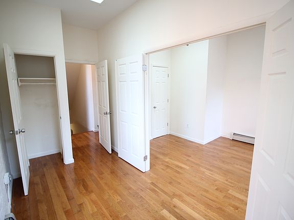5th image of 71 Troutman St #Rh2
