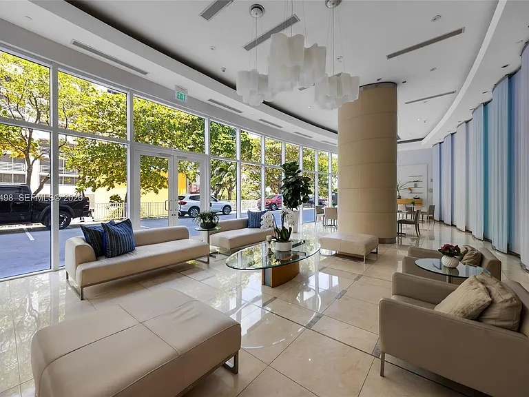 2101 Brickell Ave #605 — Photo 34