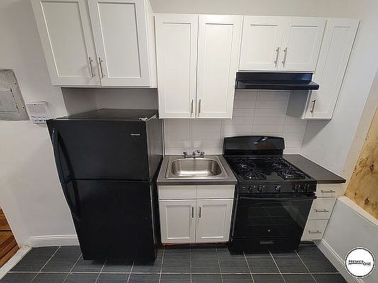 3rd image of 2850 Barker Ave #Y44