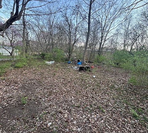 5th image of 4872 Old North Rd