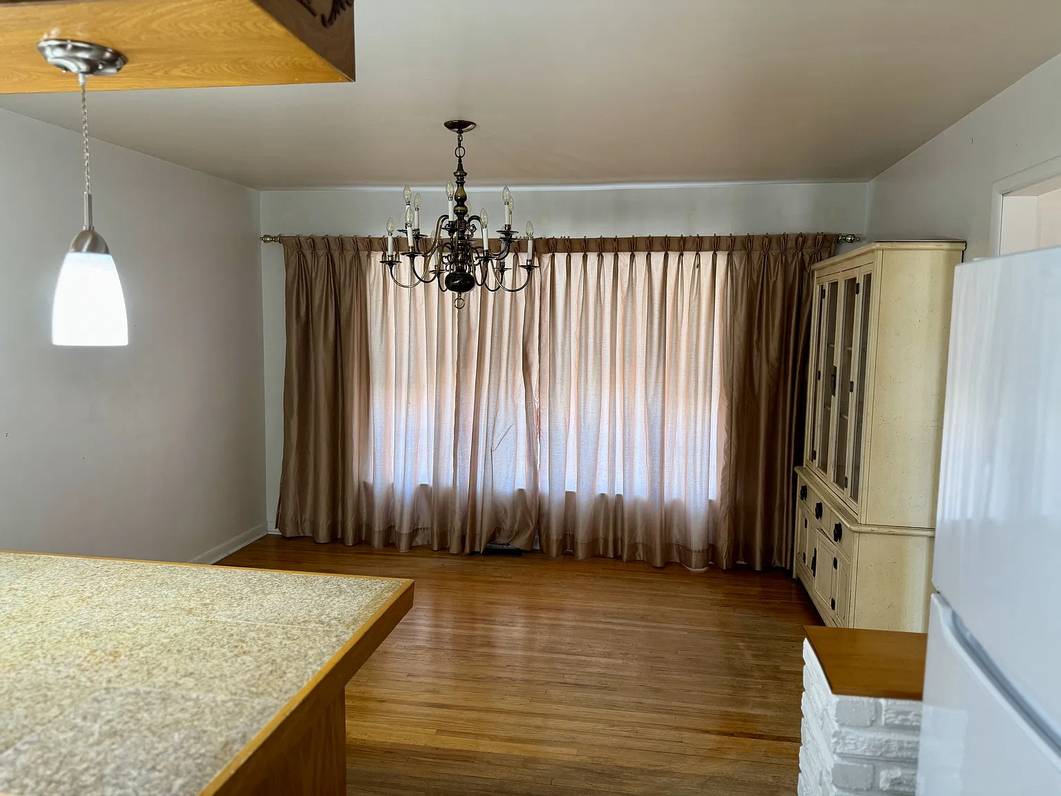 2 bed, 1671 sqft, $1,385 — Photo 4