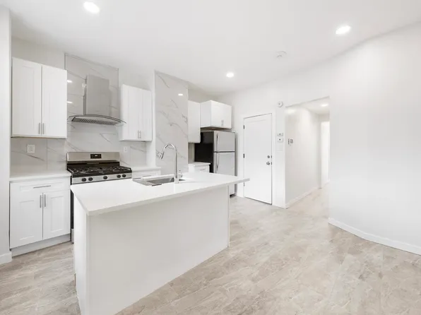 600 67th Street image 28 of 29