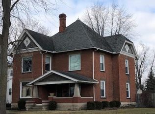 808 S Clinton St, Defiance, OH 43512