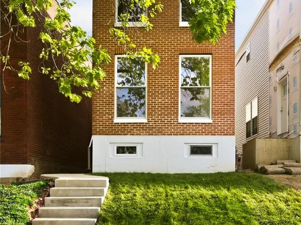 2734 Geyer Ave, Saint Louis, MO 63104