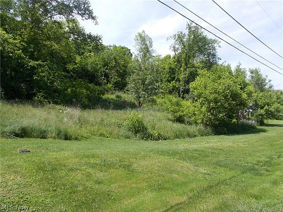 4th image of Saint Clairsville Barton Rd