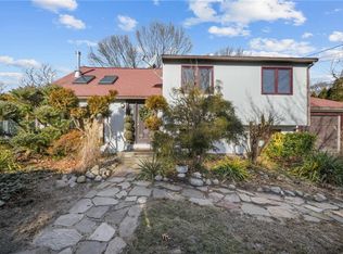 37 Breana Ln, Warwick, RI 02886