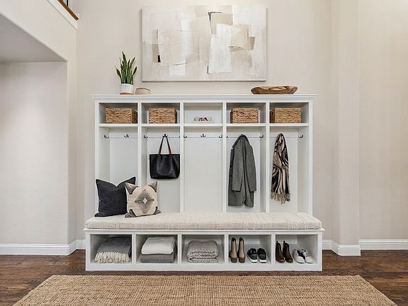 5th image of 1651 Saddle Tree Rd