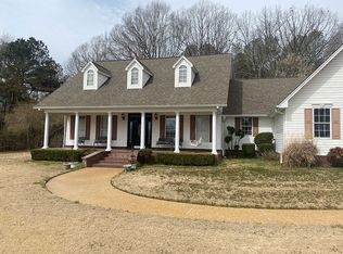 925 Fawn Grove Rd, Mantachie, MS 38855