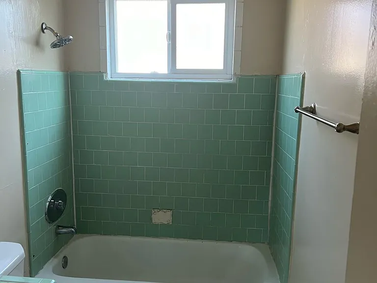 944 N Vine Ave #2 — Photo 11