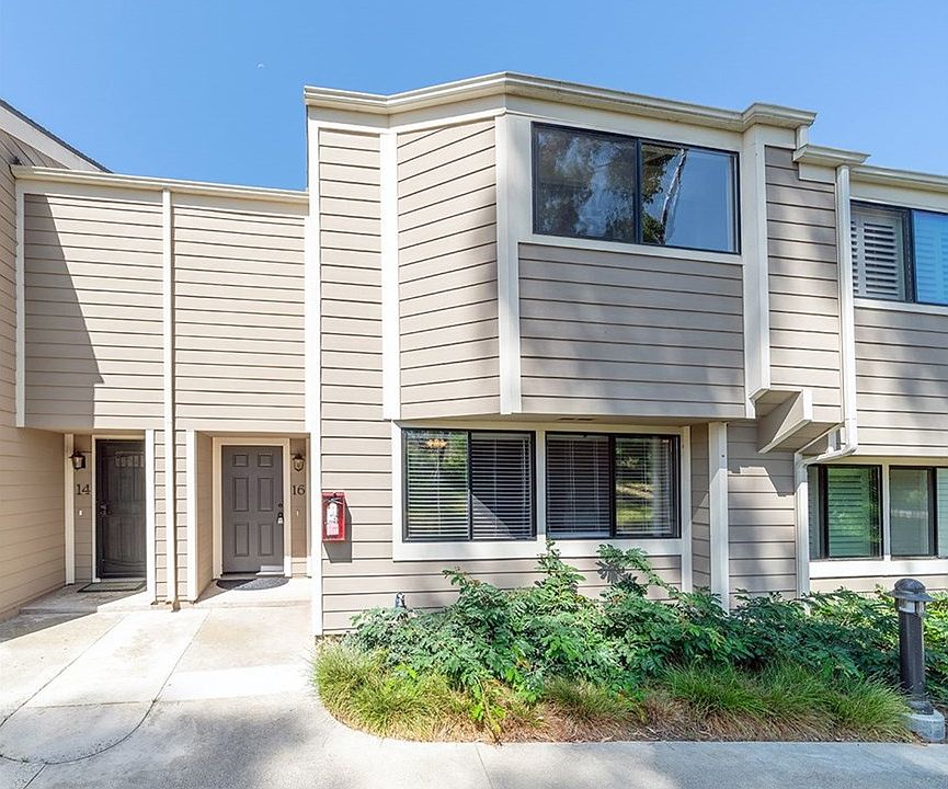 1st image of 16 Seabird Ct #28