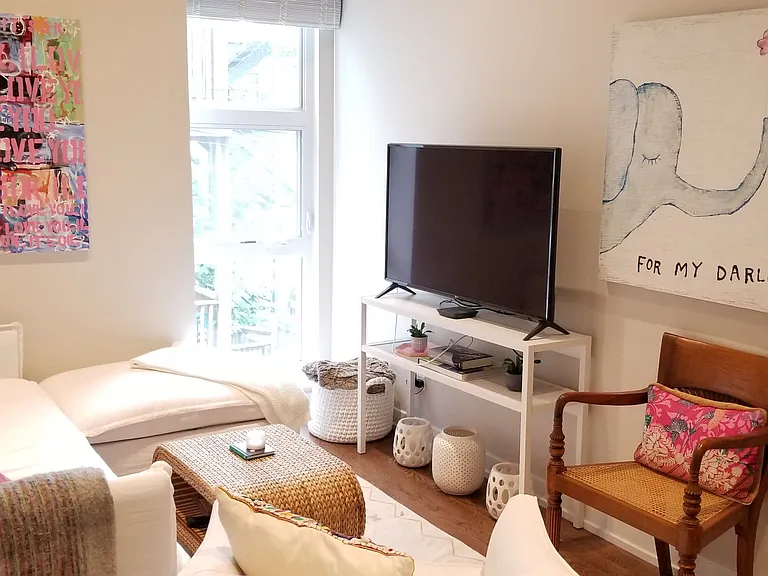 1645 W Le Moyne St #2H — Photo 6