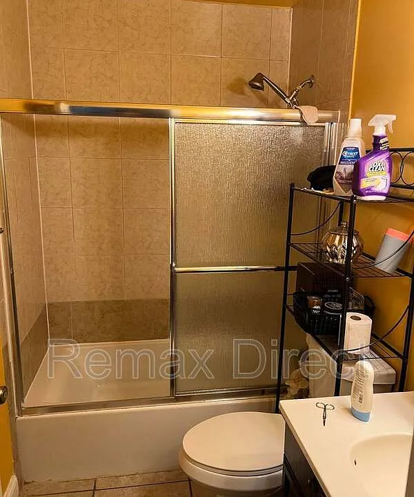 5112 Cornell Walk