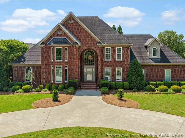 101 Kingsway Dr, Dunn, NC 28334