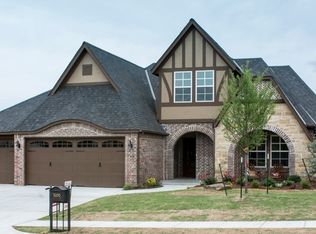 3000 Wind Call Ln, Edmond, OK 73034