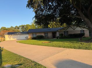 214 Ivy Ln, Longview, TX 75605