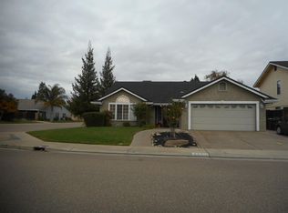 405 Meadowlark Way, Lodi, CA 95240