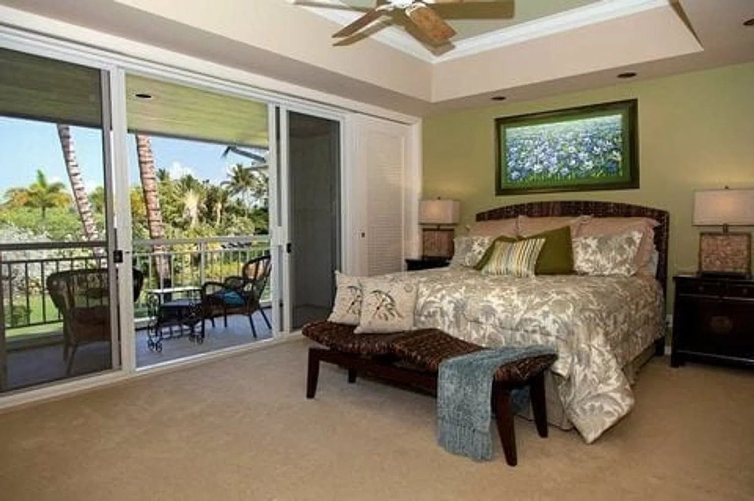 2 bed, 2.0 bath, 2195 sqft, $7,835 — Photo 3