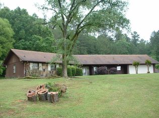 238 Henry Lee Ln, Tunnel Hill, GA 30755