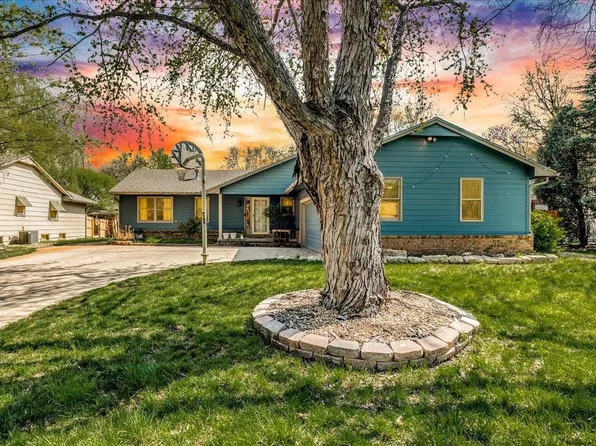 1326 S Bridgewater Ct, Wichita, KS 67209