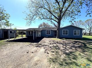 471 Old Goliad Rd, Victoria, TX 77905