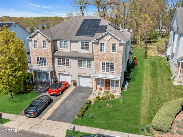 207 Ronald Court, Manalapan, NJ 07726