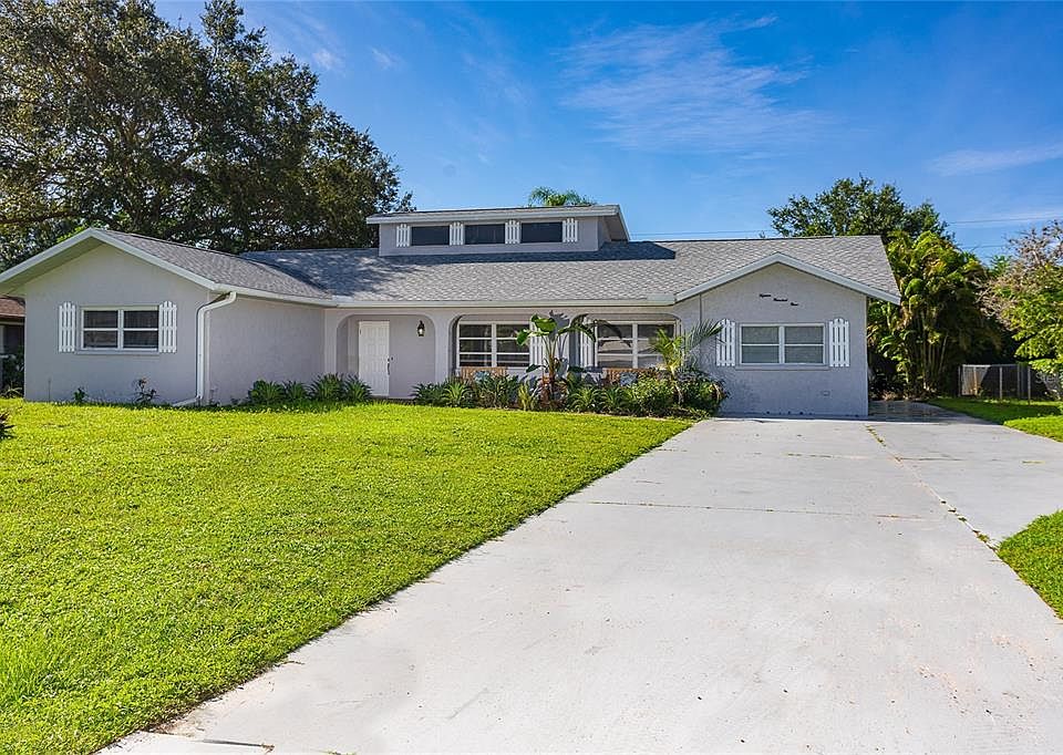 1st image of 1509 CREST DRIVE