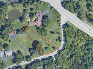 9255 Robyn Rd, Saint Louis, MO 63127