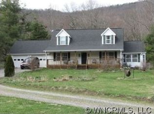 1158 Old Fort Rd, Fairview, NC 28730