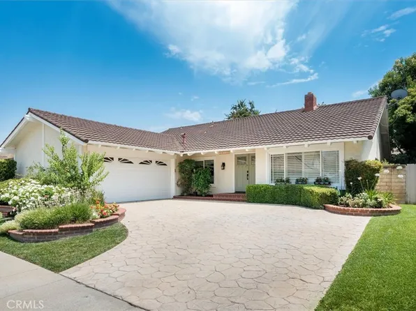 23506 Via Boscana, Santa Clarita, CA 91355