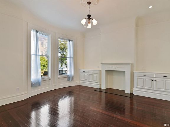 3rd image of 212 Noe St