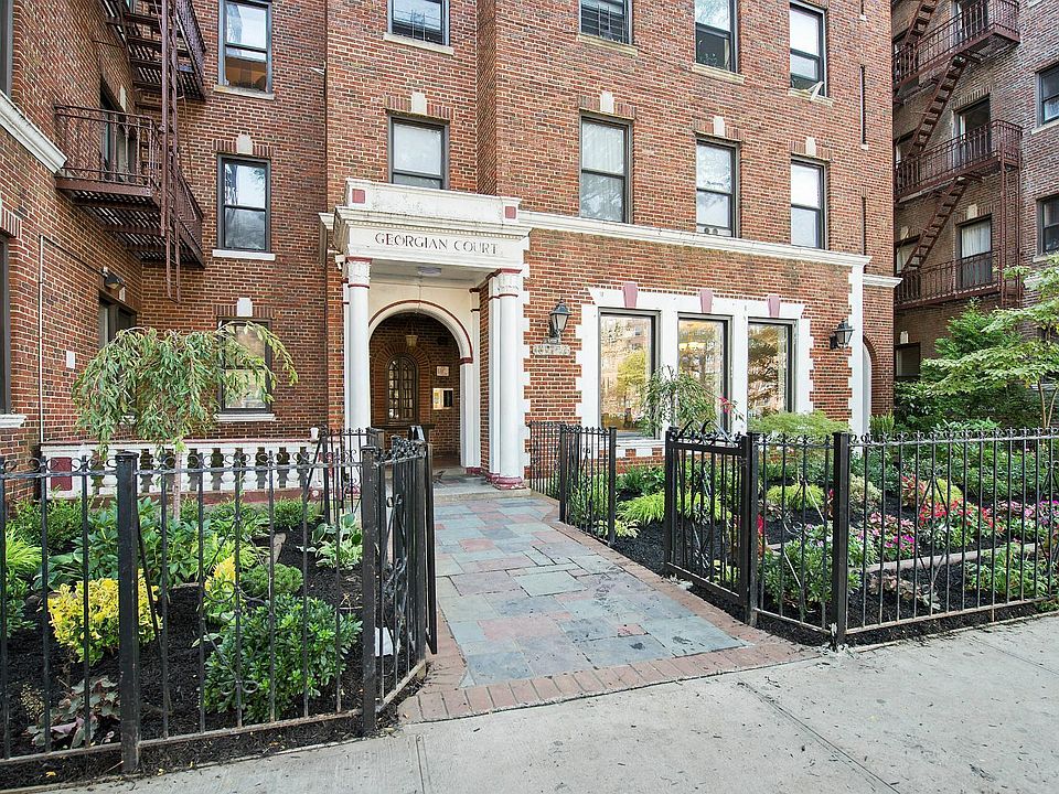 2nd image of 10920 Queens Blvd APT 3I