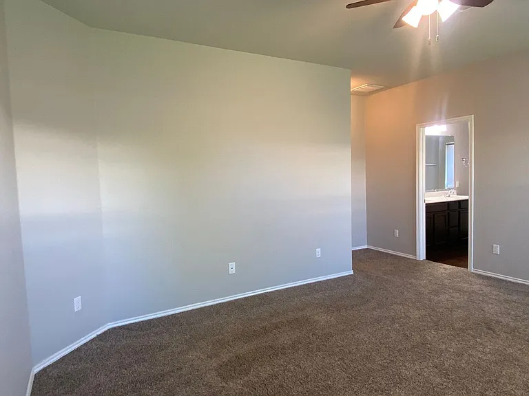 240 Bethann Dr — Photo 11