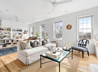 7 4th Pl APT 4, Brooklyn, NY 11231