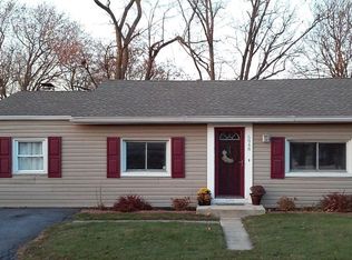 5948 Avis Ln, Harrisburg, PA
