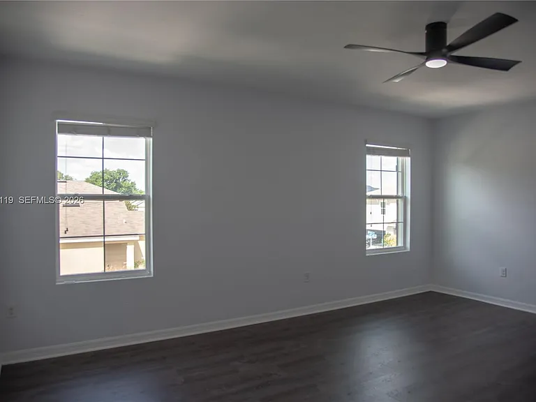 105 Lacewing Pl — Photo 17