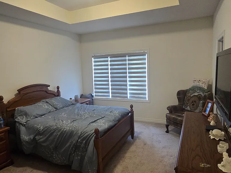 1241 Rexton Dr — Photo 12