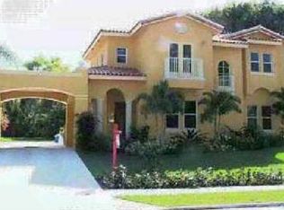816 Kanuga Dr, West Palm Beach, FL 33401
