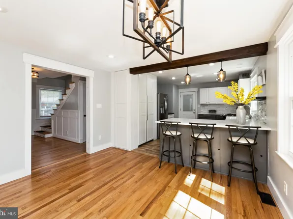 4642 Tara Dr, Fairfax, VA 22032