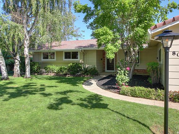2nd image of 8021 Glenbar Way