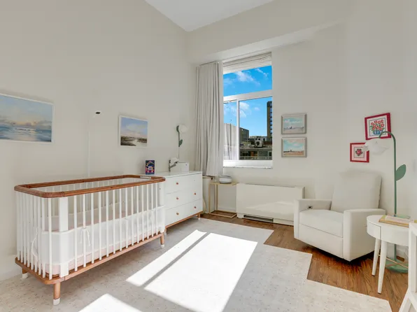 205 East 22nd Street image 8 of 14