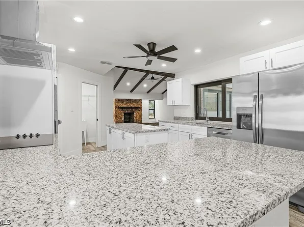 1402 Jefferson Ave, Lehigh Acres, FL 33972