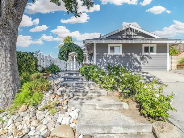 27829 Carnegie Ave, Santa Clarita, CA 91350