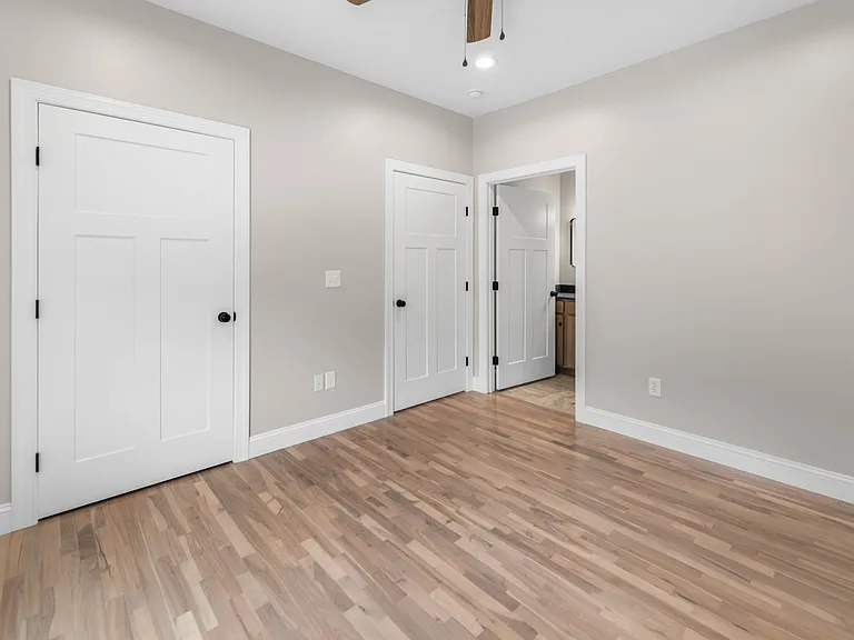 160B Warwick St — Photo 25