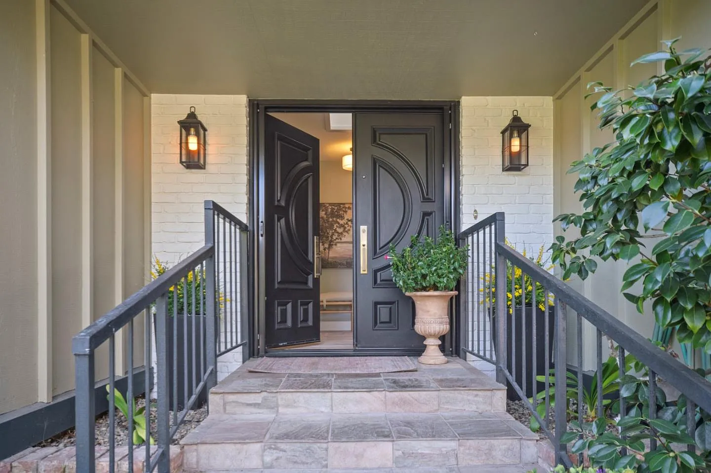 148 Del Mesa Carmel photo 1
