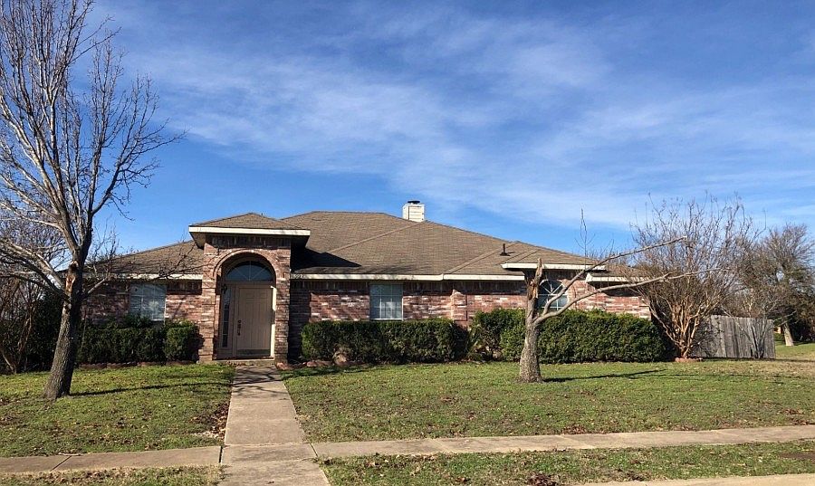 1st image of 523 Glenwood Dr